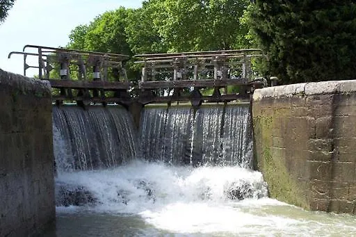 Barbacane Dom wakacyjny *